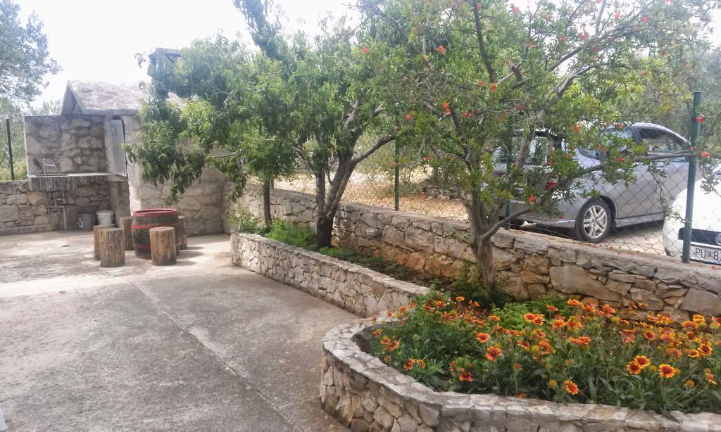 Apartments And Rooms Saric جادريغا المظهر الخارجي الصورة