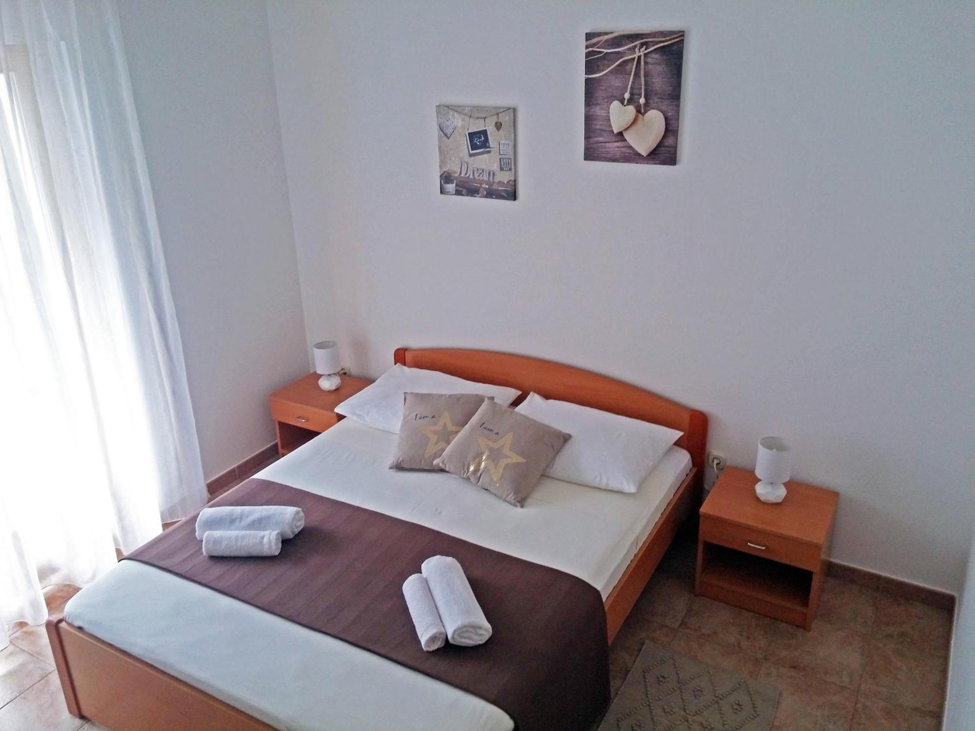 Apartments And Rooms Saric جادريغا الغرفة الصورة
