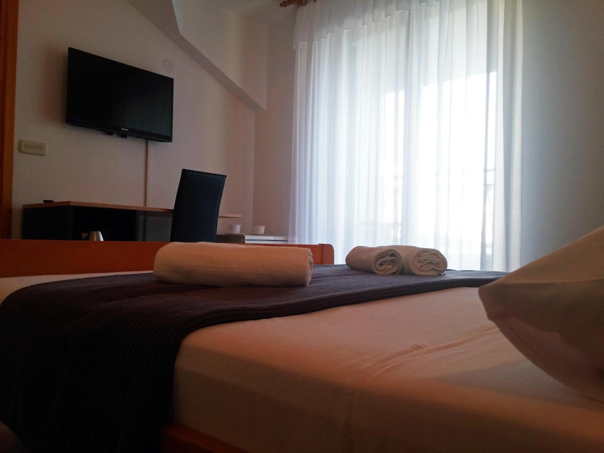Apartments And Rooms Saric جادريغا المظهر الخارجي الصورة
