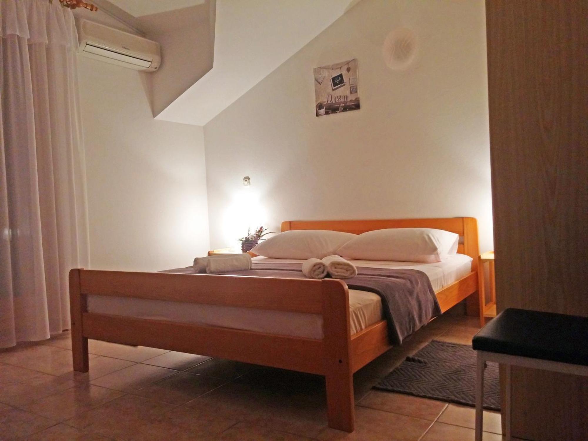 Apartments And Rooms Saric جادريغا المظهر الخارجي الصورة